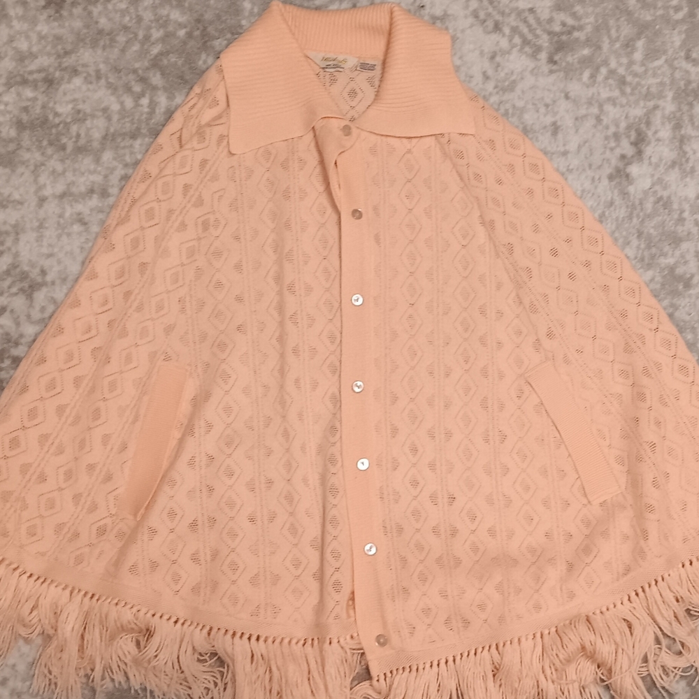 Sweaters,long sleeve medium - Picture 15 of 15